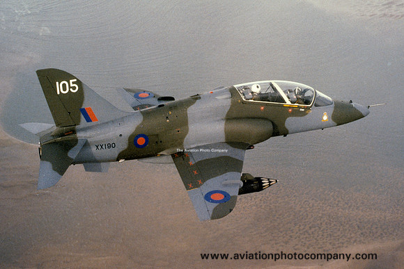 RAF 1 TWU HS Hawk T.1 XX190