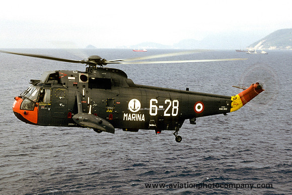Italian Navy Sikorsky SH-3D Sea King MM81113/6-28 (1987)