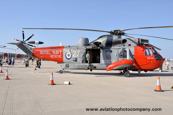 Royal Navy 771 Squadron Westland Sea King HU.5 XV673/27 at the Waddington Airshow (2013)