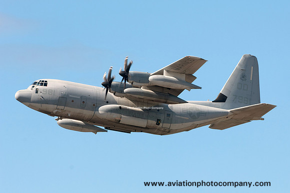 US Marines VMGR-152 Lockheed KC-130J 167981/QD at Honolulu IAP (2015)
