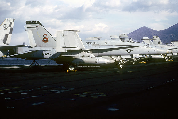 US Navy VFA-86 McDonnell Douglas F/A-18C Hornet 163443/AB-400 on board USS America (1992)