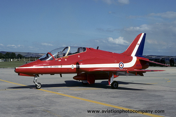 RAF Red Arrows HS Hawk T.1 XX252 (1993)