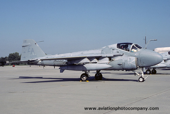 US Marines VMA-332 Grumman A-6E Intruder 151591/EA-08 (1984)