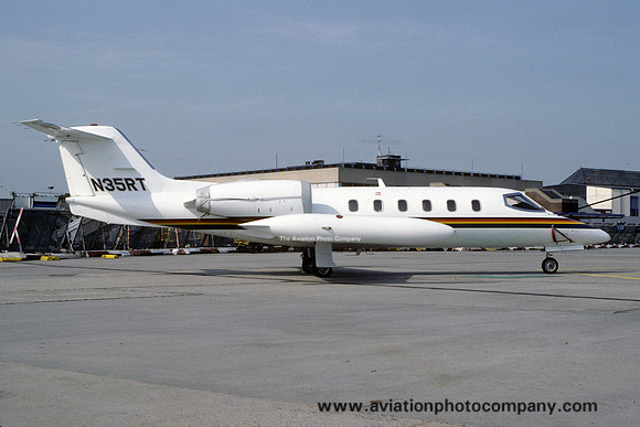 Learjet 35A N35RT (1983)