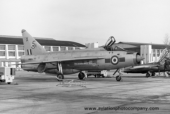 RAF 5 Squadron English Electric Lightning F.1A XM169 at RAF Leuchars (1971)