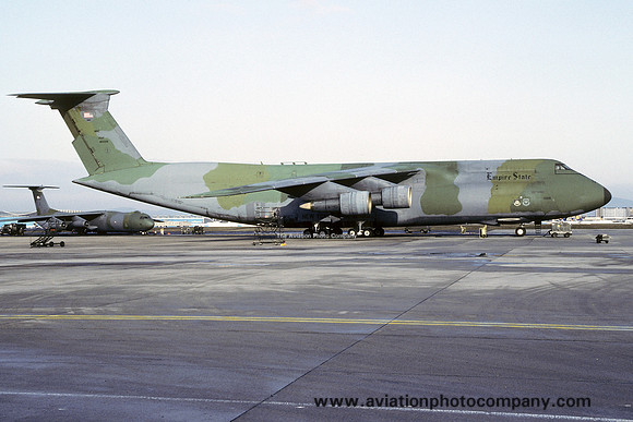 USAF New York ANG 137 MAS Lockheed C-5A Galaxy 69-0009 at Rhein Main (1992)
