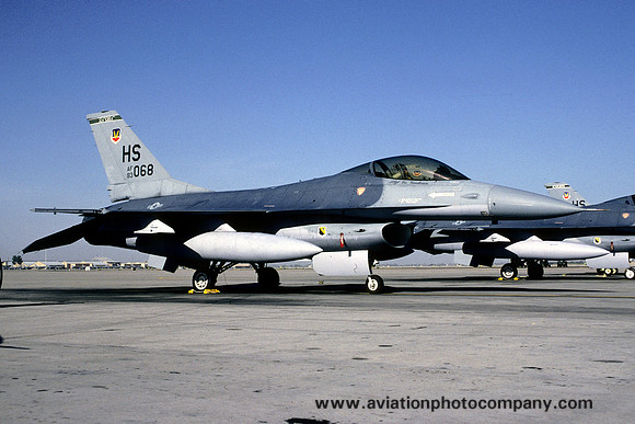 USAF 31 TFW 309 TFS GD F-16A 83-1068/HS (1989)