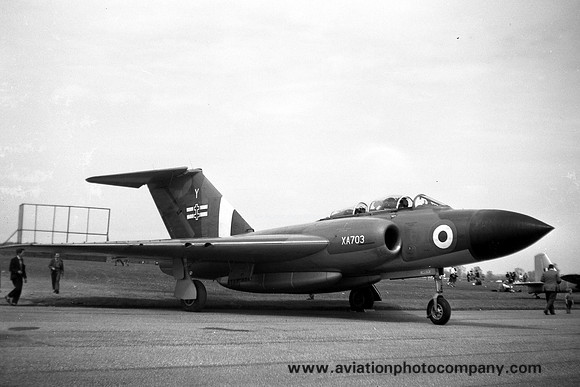 RAF 41 Squadron Gloster Javelin FAW.5 XA703/Y (1959)