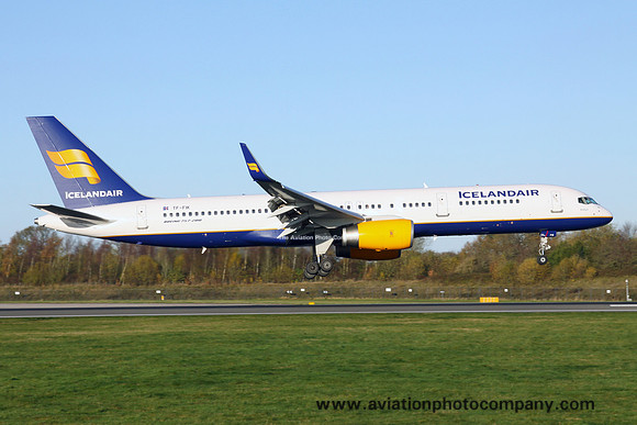 Icelandair Boeing 757-200 TF-FIK at Manchester (2015)