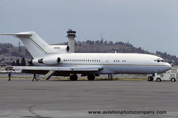 Dee Howard Aircraft Sales Boeing 727-46 N4245S (1982)