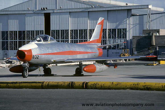 US Navy NWC North American QF-86F Sabre 52-4450/832 (1990)