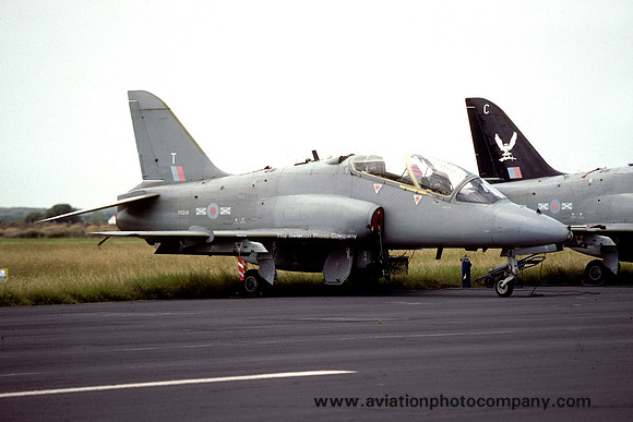 RAF 2 TWU 151 Squadron Hawker Siddeley Hawk T.1A XX219 (1992)