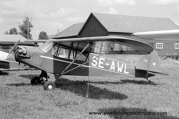 Swedish Civil Piper Cub Se-AWL (1975)