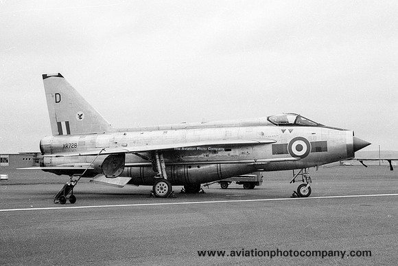 RAF 23 Squadron English Electric Lightning F.6 XR728/D (1968)