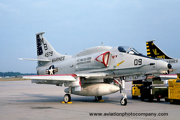 USMC VMA-142 Douglas A-4F Skyhawk 154979/MB-09 at NAS Atlanta (1977)