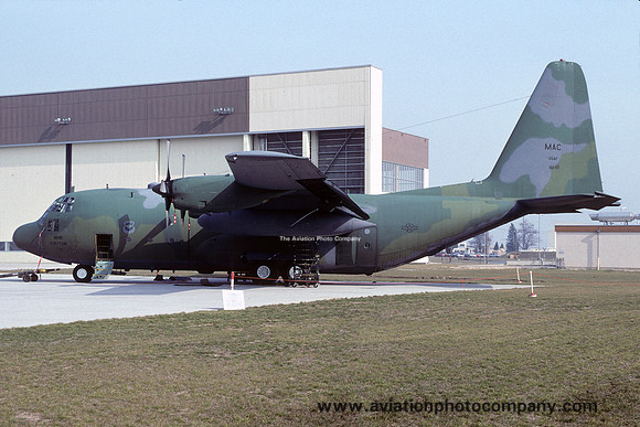 USAF 435 TAW Lockheed C-130E Hercules 64-18240 (1992)