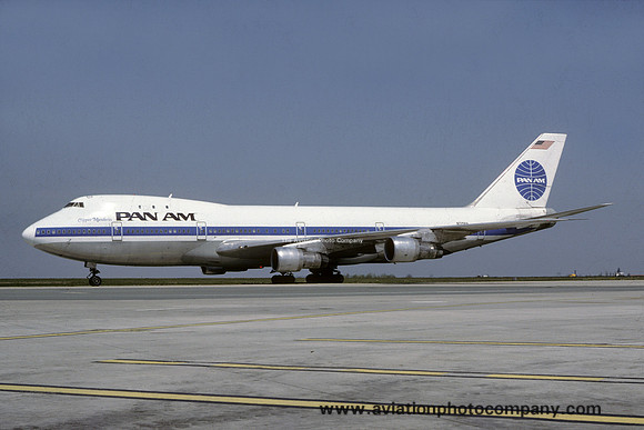 Pan American Boeing 747-200 N725PA (1985)