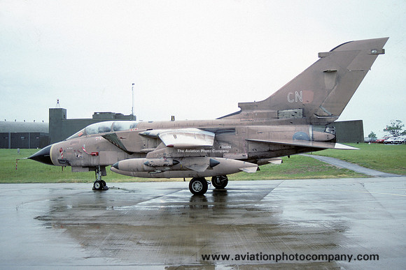 RAF 17 Squadron Panavia Tornado GR.1 ZA374 (1991)