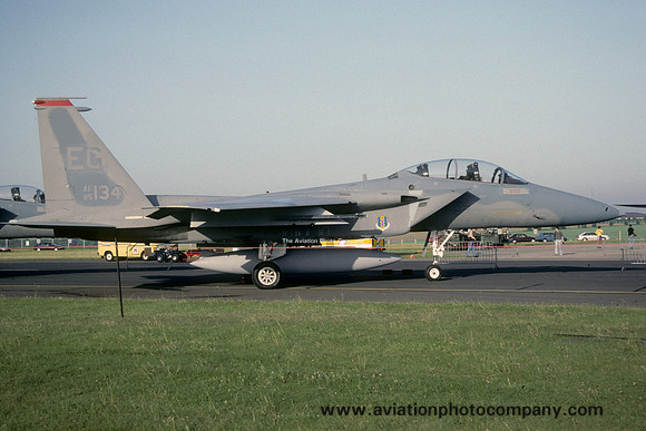 USAF 33 FW 60 FS McDonnell Douglas F-15D Eagle 85-0134/EG (1992)