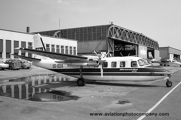 Ehrenstrom Flyg Aero Commander 680FL SE-EDX (1973)