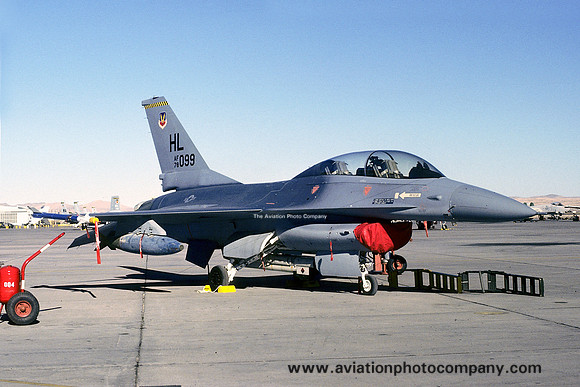 USAF 57 TTW Detachment 16 General Dynamics F-16B Fighting Falcon 78-0099/HL (1979)