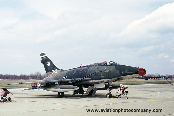 USAF Ohio ANG 112 TSF North American F-100D Super Sabre 56-3259 (1979)