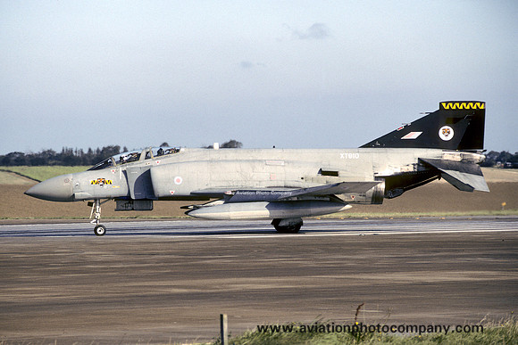 RAF 74 Squadron McDonnell F-4M Phantom FGR.2 XT910 (1992)