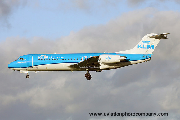 KLM Cityhopper Fokker F-70 PH-KZS at London Heathrow (2015)
