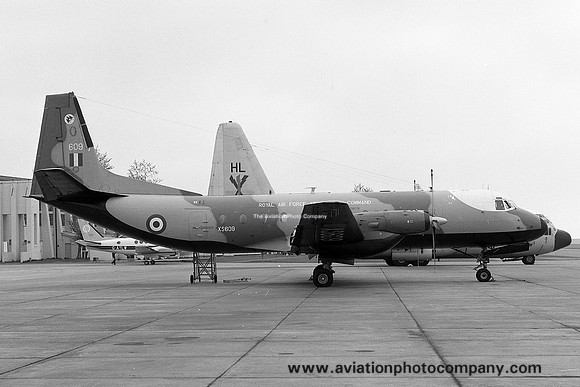 RAF 46 Squadron Avro Andover C.1 XS609 (1971)