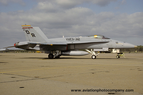 US Marines VMFA-312 McDonnell Douglas F/A-18C Hornet 164278/DR-12 (1992)