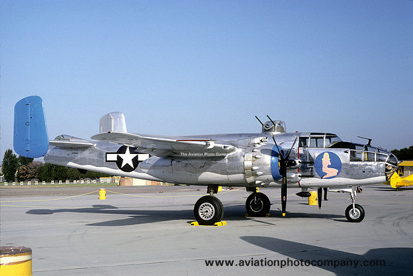 North American B-25 Mitchell N7946C (1982)