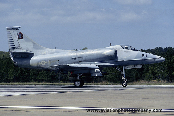 US Navy VF-43 Douglas A-4F Skyhawk 155026/24 (1992)