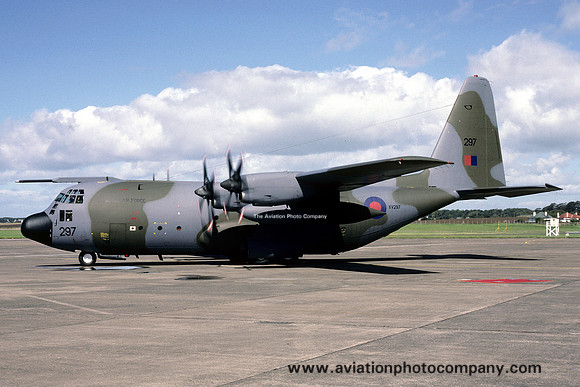 RAF Lyneham Transport Wing Lockheed C-130K Hercules C.1P XV297 (1987)