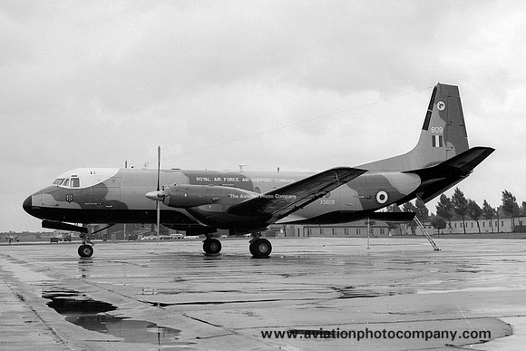 RAF 46 Squadron Avro Andover C.1 XS609
