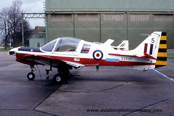 RAF Central Flying School SAL Bulldog T.1 XX690 (1995)