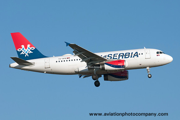 Air Serbia Airbus A319-100 YU-APB (2016)