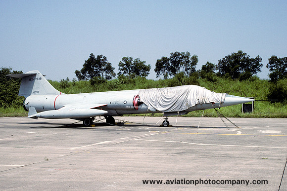 Taiwanese Air Force Lockheed/Canadair F-104G Starfighter 4332/62-12338 (1995)