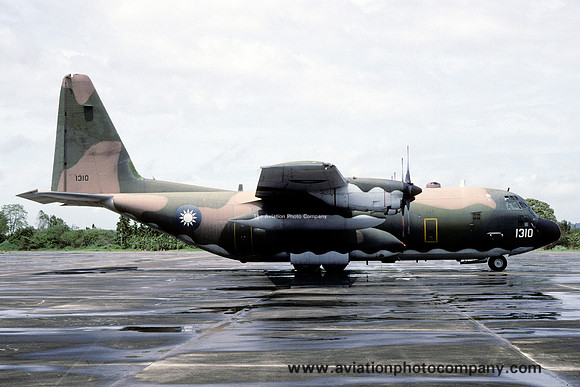 Taiwanese Air Force 6 TCW Lockheed C-130H Hercules 1310 (1996)