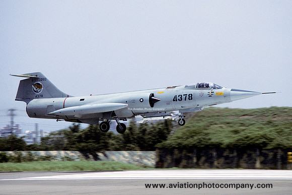 Taiwanese Air Force 2 TFW Lockheed F-104G Starfighter 63-13260/4378 (1996)