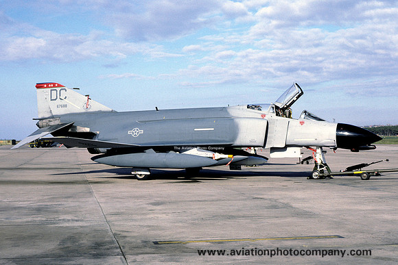 USAF DC ANG 121 TFS McDonnell F-4D Phantom 66-7688/DC (1986)