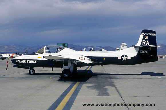 USAF 12 FTW 559 FTS Cessna T-37B 68-8070/RA (2002)