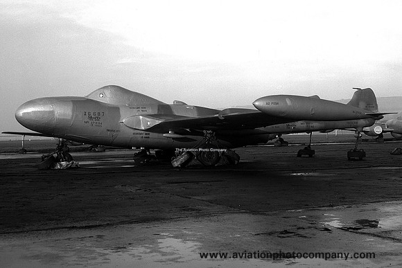 Royal Navy De Havilland Sea Venom FAW.21 XG687 stored at Sydenham