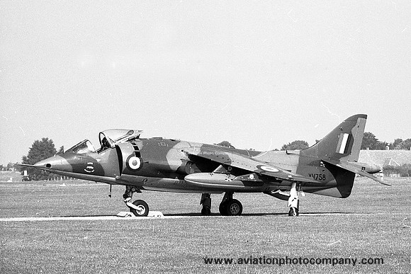 RAF Harrier OCU Hawker Siddeley Harrier GR.1 XV758 (1970)