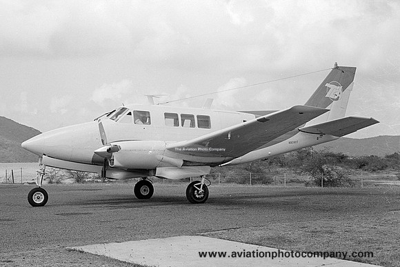 Trans Caribbean Airways Beech Queen Air 80 N9090T (1979)