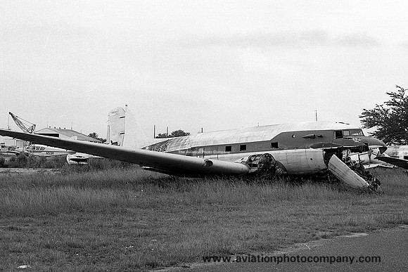 Douglas DC-3 N28396 dumped at San Juan (1979)