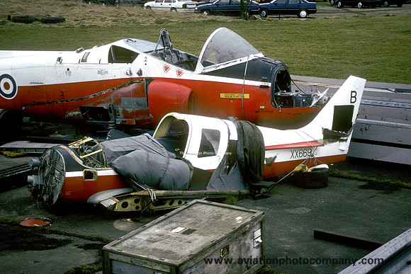 RAF SAL Bulldog T.1 XX669 wreck at Bruntingthorpe (1993)