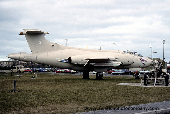 RAF Blackburn Buccaneer S.2 XV863 displayed at RAF Lossiemouth (1994)