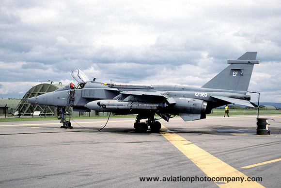 RAF 6 Squadron Sepecat Jaguar GR.1 XZ369/EF (1995)
