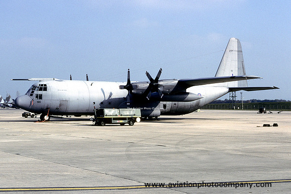 RAF Lyneham Transport Wing Lockheed C-130K Hercules C.3P XV190 (1994)