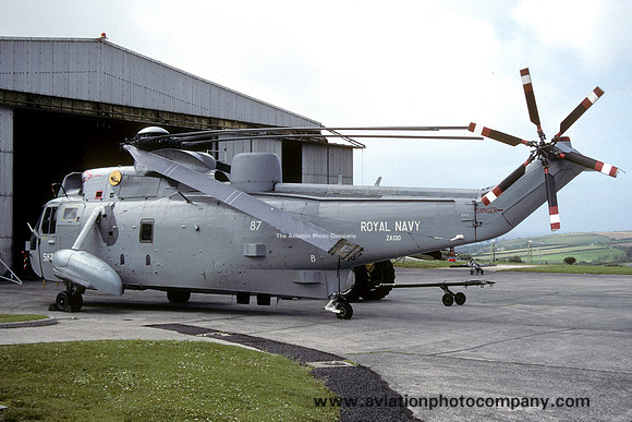 Royal Navy 706 Squadron Westland Sea King HAS.5 ZA130/587 (1993)